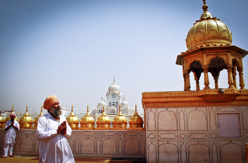 The Turban and the Temple